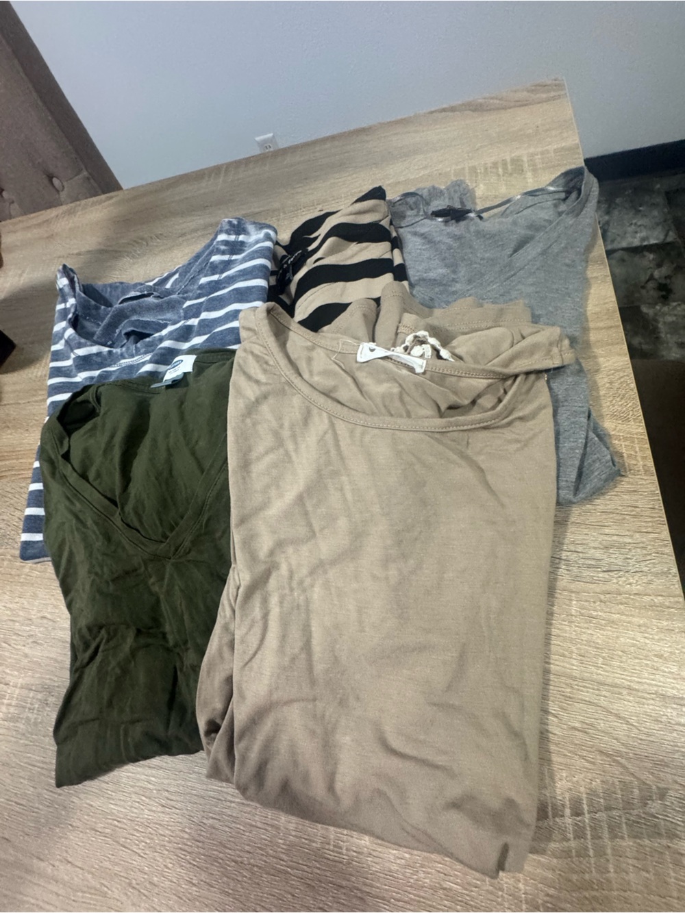 Women's Short Sleeve Tee - Taupe